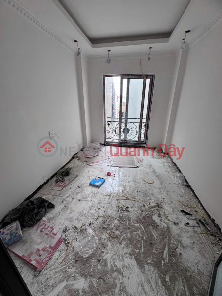 Cực hiếm : Mở Bán liền lô 4 căn - nhà 5 tầng đang hoàn thiện, tại Cự Khối, Long Biên chỉ 3,9 tỷ, Việt Nam | Bán đ 3,9 tỷ