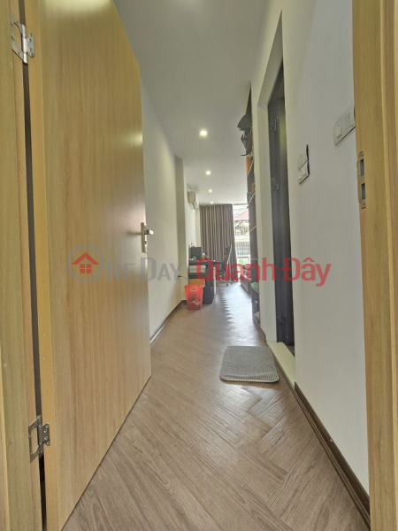 đ 17,2 tỷ NHÀ MỚI ĐẸP - HIỆN ĐẠI - GARA - THANG MÁY - NGÕ TO Láng Hạ 47m2,X 7 tầng,mặt tiền 4m, 17.2 tỷ Đống Đa.