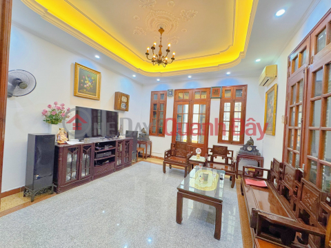 Wide alley, Car can enter the house, NGUYEN KHANG 71m 5 floors, 6m frontage, 31.8 billion, Cau Giay Town _0