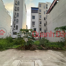 Đất TDC Ngọc Thuỵ 42m x 4m2 hình siêu đẹp. 2 mặt đều oto. _0