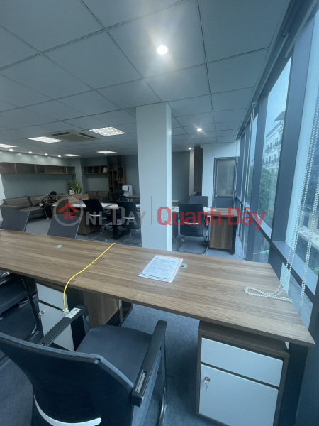 ₫ 10.8 Million/ month Extremely cheap, office floor for rent 60m2 only 10.8 million\\/month Cau Giay street Nguyen Khanh Toan full furniture