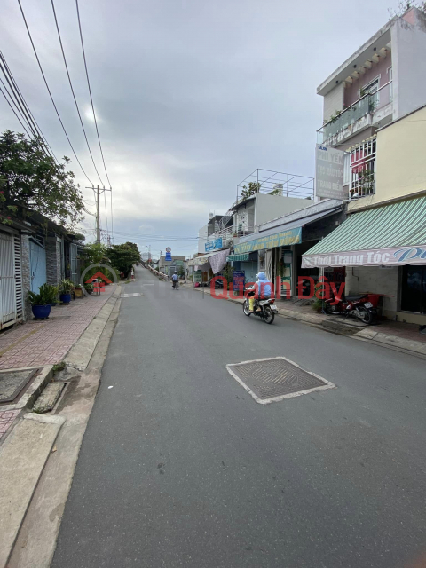 4-STORY HOUSE - NEWLY CONSTRUCTED 2023 - FRONT OF TOP BUSINESS ROAD - DISTRICT 8 BOUNDARY TO DISTRICT 6 _0