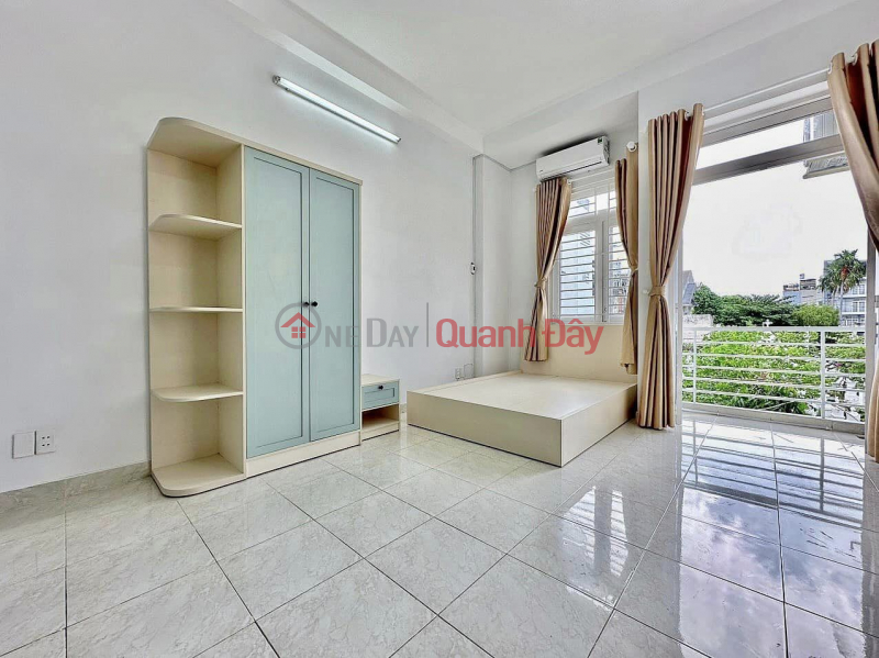 Luxury Apartment with full furniture at a very preferential price right at Bành Văn Trân, Tân Bình Rental Listings