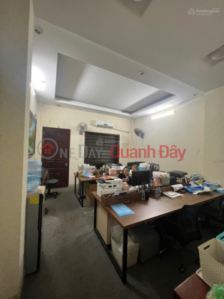 Bán nhà mặt phố Trúc Khê, Đống Đa, 55m2, 5 tầng, vị trí kinh doanh đỉnh Việt Nam, Bán đ 34 tỷ