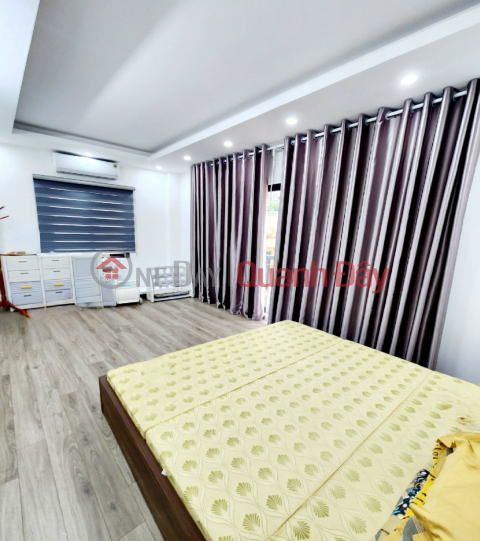 Bán nhà phố Yên Lạc 32m x 5T x 3PN, MT 5,7m giá 6.5 tỷ. ô tô, KD. LH: 0366051369. _0