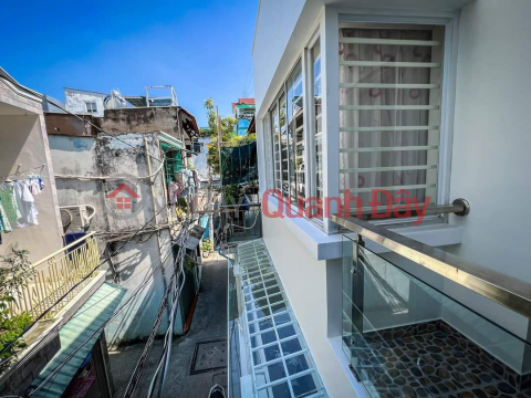 House for sale in To Hien Thanh Alley, District 10, 4T, 4BR, price around 4 billion. _0