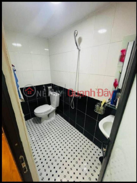 SMALL, BEAUTIFUL CCMN - 8 ROOMS FOR RENT - 20 MILLION\\/MONTH - SUBDIVISION - FRONT OF THE HOUSE NEARLY 3 METERS., -33m-6 floors-only 4.7 Vietnam | Sales, đ 4.7 Billion