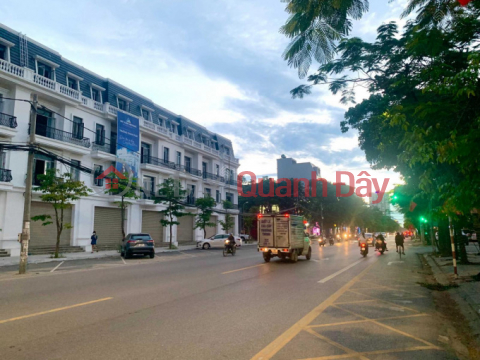 THE OWNER IS SELLING A BUSINESS HOUSE FRONT OF LE HONG PHONG STREET, VINH CITY, Nghe An. _0