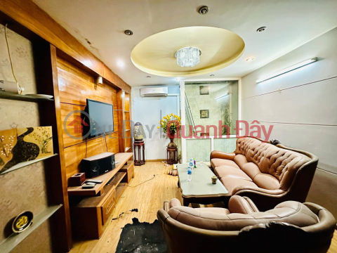 Townhouse for sale in Phao Dai Lang - Dong Da, 45m2, 5 floors, ready to move in, SHOCKING price 10.5 billion _0