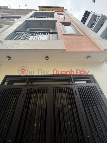 Beautiful house on Vu Xuan Thieu street, 51m2, fully furnished, slightly over 7 billion VND. Sales Listings