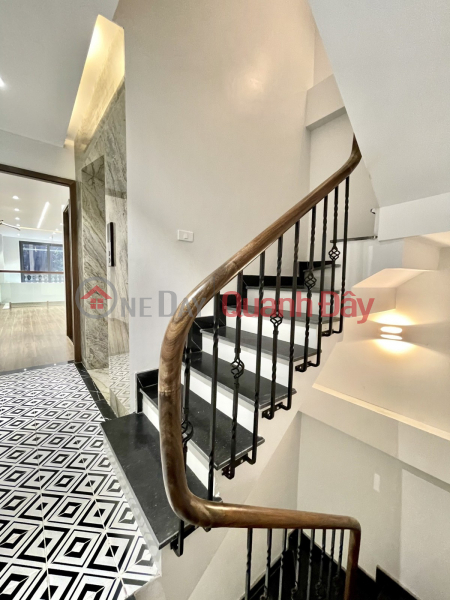 Property Search Vietnam | OneDay | Residential, Sales Listings | THE BEST VIP DISTRICT OF THAI HA STREET, 8 LEVELS Elevator, CAR INTO THE HOUSE, VERY BEAUTIFUL VIEW OF THE 8th FLOOR