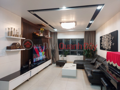 BÁN CĂN 3PN rộng 124m2 tầng trung tòa đẹp TẠI MULBERRY LANE [7.7 tỷ] _0