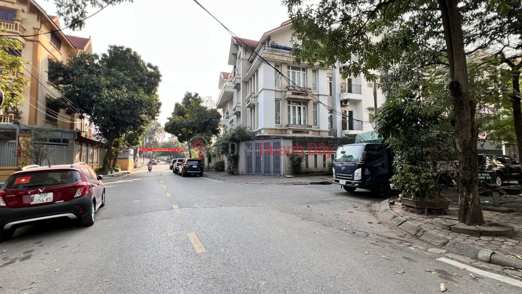 biệt thự lô góc Việt Hưng, 3 thoáng, vỉa hè rộng, ôtô tránh, view công viên cây xanh Niêm yết bán