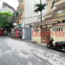 House for sale on Vong Thi Street, Tay Ho District. 104m Frontage 9m Approximately 35 Billion. Commitment to Real Photos Accurate Description. Owner _0