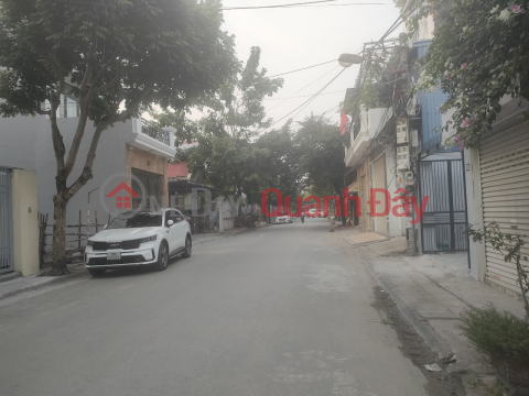 Selling a plot of land with an area of 90m, facing Bao Phuc Lung Hoa Dang Hai Hai An street _0