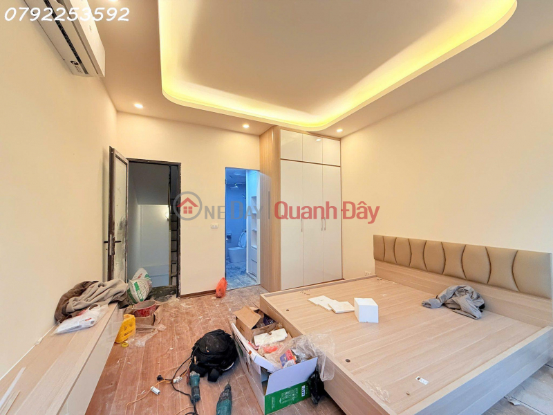 Bán Nhà! Văn Chương. Đống Đa. 27-30m x 4 tầng. Mặt Tiền 5m. Giá bán 7.5 tỷ. | Việt Nam | Bán | đ 7,5 tỷ