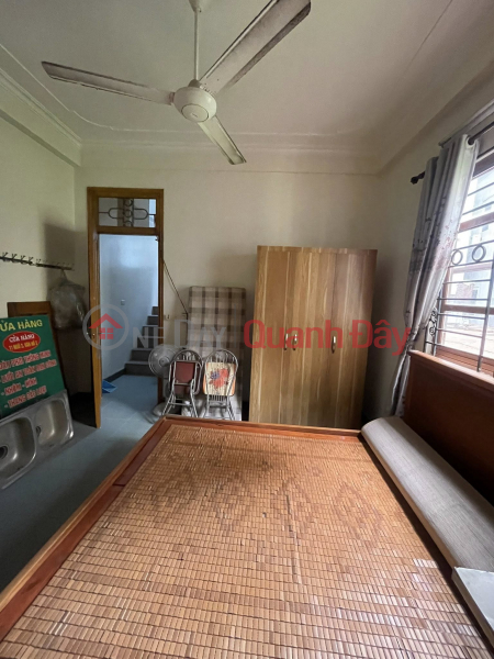 House for sale on Nguyen Dinh Chieu street, 30m2, 4 floors, 4.2m frontage, 10.4 billion VND, wide alley allowing motorbikes to turn around. Vietnam Sales đ 10.4 Billion