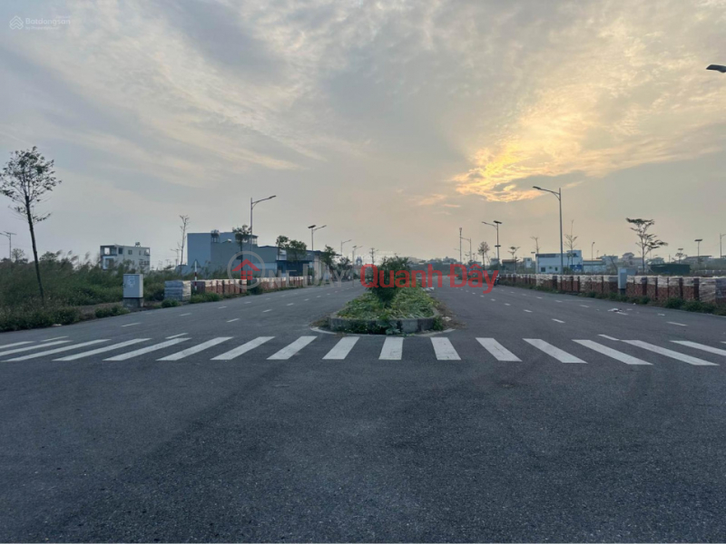 LAND FOR SALE IN QUYNH HUNG 1 URBAN AREA PROJECT, CENTRAL LOCATION, REASONABLE PRICE, NEGOTIABLE. Sales Listings