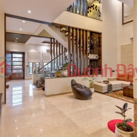 **House for sale on C1 street, ward 13 Tan Binh, 5.5x15; 3L, right next to T3 station _0