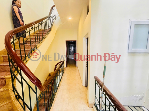 Cực Hiếm! Bán Nhà Phân Lô ĐH Thủy Lợi – 2 Mặt Tiền – Ô Tô Đỗ Cửa – 78m² – 21 Tỷ lh 0817606560 _0