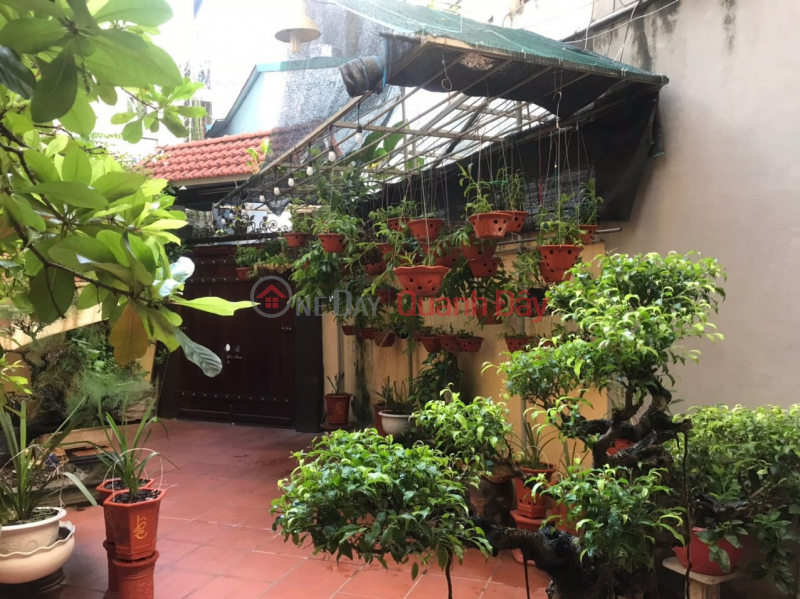 Property Search Vietnam | OneDay | Residential, Sales Listings The owner needs to sell the house at 21 alley 119\\/37 Tho Quan alley, Kham Thien Ward, Dong Da, Hanoi.