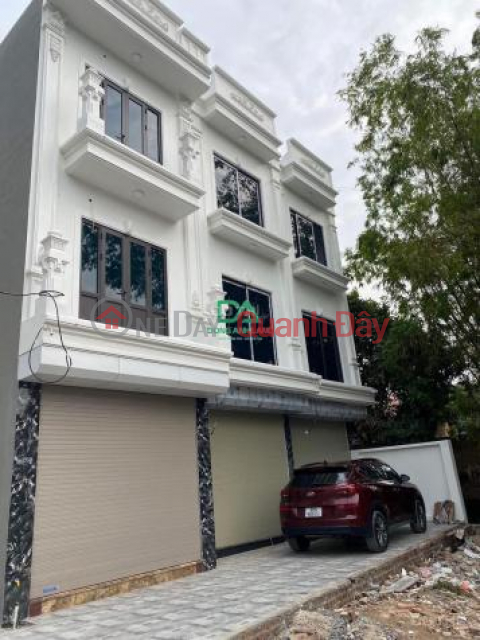 Newly built house for sale in Van Noi Dong Anh 45m road with red book by owner _0