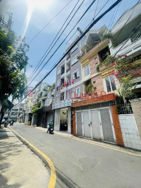 Ward 19, close to District 1, Nguyen Huu Canh only a few hundred meters in, 2-storey house, 49m2 industrial book, price 6 billion VND Sales Listings