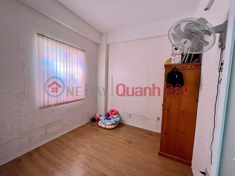CHÍNH CHỦ CẦN BÁN GẤP Căn Chung Cư Vị Trí Đẹp Tại Quận 6, TP HCM _0
