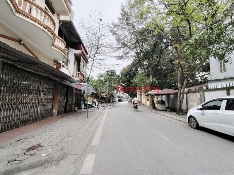 *** NHỈNH 11₫ CÓ NGAY 100m2 TẠI NGUYỄN VĂN CỪ -LONG BIÊN. 
HIỆN TẠI ĐÃ CÓ NHÀ 4 TẦNG* (65M2)+SÂN RỘNG. Niêm yết bán