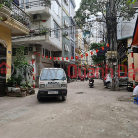 House for sale in Giai Phong lane, by car, just a few steps from the street _0