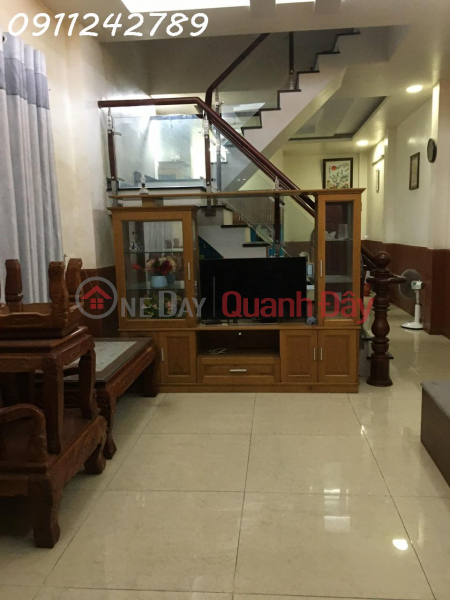 NHÀ ĐẸP 3 TẦNG - GẦN NGUYỄN VĂN BÁ - 5PN, OTO VÀO NHÀ, 1 ĐỜI CHỦ GIÁ RẺ ĐẦU TƯ - HÀNG HIẾM Niêm yết bán