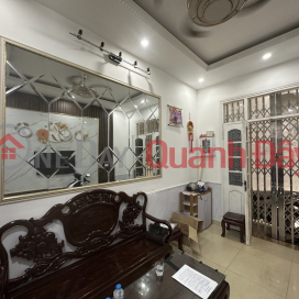 NGUYỄN KHANG 51M CHỈ 7,9 TỶ NHÀ ĐẸP,FULL NỘI THẤT,GẦN BÃI GỦI XE,NGÕ THÔNG _0