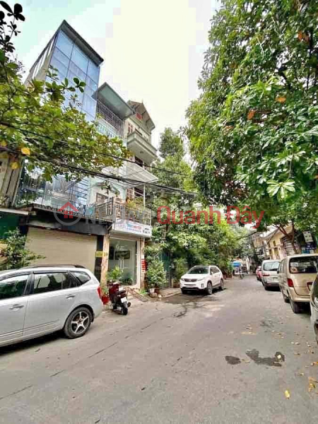 (NEAR STREET, CAR, ALLEY FRONT) Urgent sale of house on HUYNH THUC KHANG, Dong Da, 55m2, 5F, 5m frontage Sales Listings