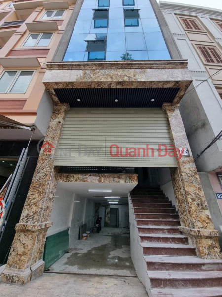 Selling Hoang Quoc Viet house with car pavement to avoid the beautiful office building 28 billion 89m 9 billion, Vietnam Sales | ₫ 20 Billion
