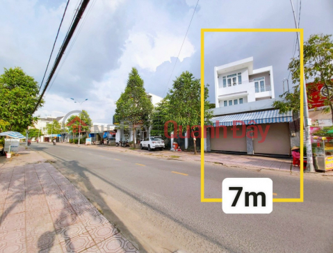 Villa for sale on Nguyen Thanh Phuong frontage, new, beautiful, cheap _0