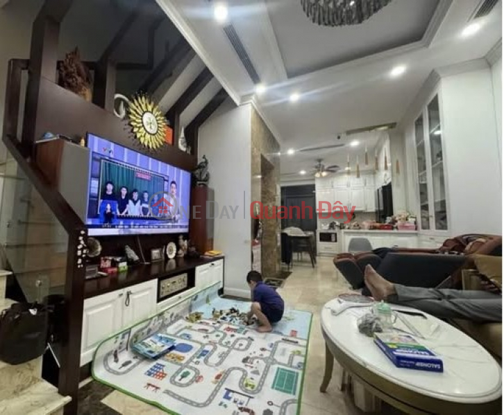 BÁN NHÀ PHÂN LÔ PHÙNG HƯNG – Ô TÔ VÀO NHÀ – CÓ THANG MÁY – SỔ ĐỎ CHÍNH CHỦ Niêm yết bán