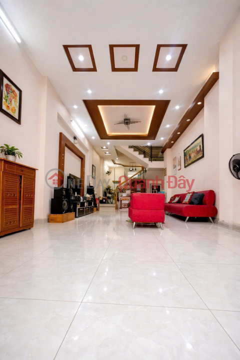 4-story house with street frontage near Le Van Quoi, bordering Tan Phu district, 78m2, slightly over 7 billion VND (negotiable). _0