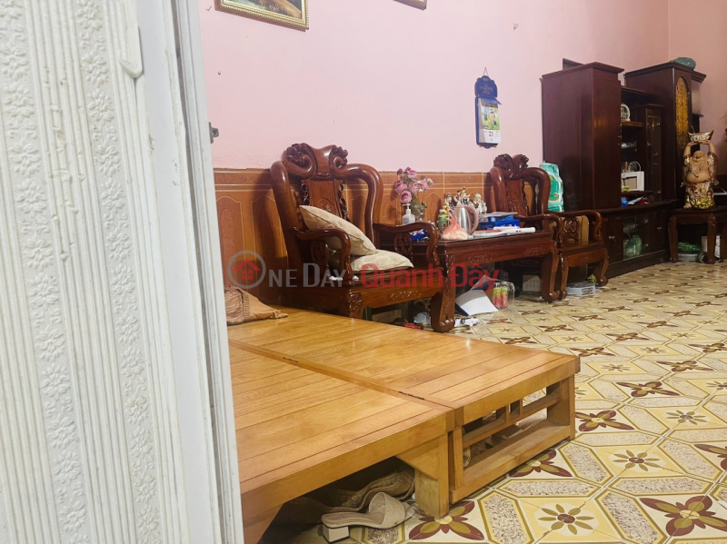 , Please Select Residential, Sales Listings đ 13.5 Billion