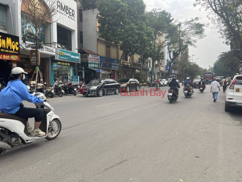 Property Search Vietnam | OneDay | Residential | Sales Listings, EXTREMELY RARE!! House on Ba Dinh street, 1 alley, 55m x 5 floors, 16.7m frontage, extremely busy location, daily business