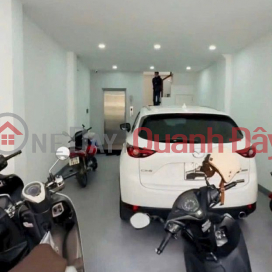 Cần bán nhà ngõ 24 Ngọc Lâm, 58m x 6T gara thang máy, kinh doanh nhỏ. ở luôn _0