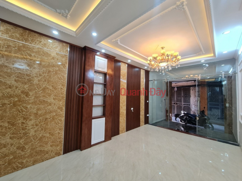 Linh Quang ngõ thông Nhà mơi Gần hồ KD đỉnh DT: 40m 5T Mt; 3.5m
Giá: 5.8 tỷ Niêm yết bán