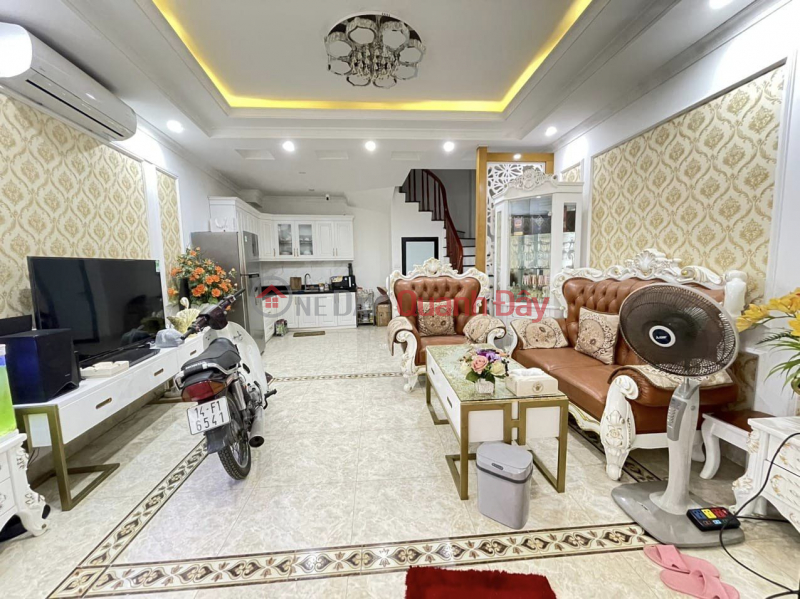 Property Search Vietnam | OneDay | Residential, Sales Listings | EXTREMELY BEAUTIFUL 5 storey house, LUXURY DESIGN, RED DOOR CAR, LOOKING FOR A FABULOUS 3 BILLION
