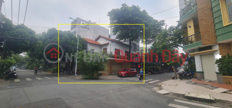 RARE - House for rent with 2 frontages, 108m2 - 9M WIDTH - SERVICE AREA - CAFE _0