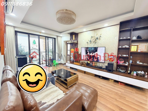 Corner unit at Sun Square, 21 Le Duc Tho, 109m², 3 bedrooms, exquisite interior, slightly over 10 billion VND. _0