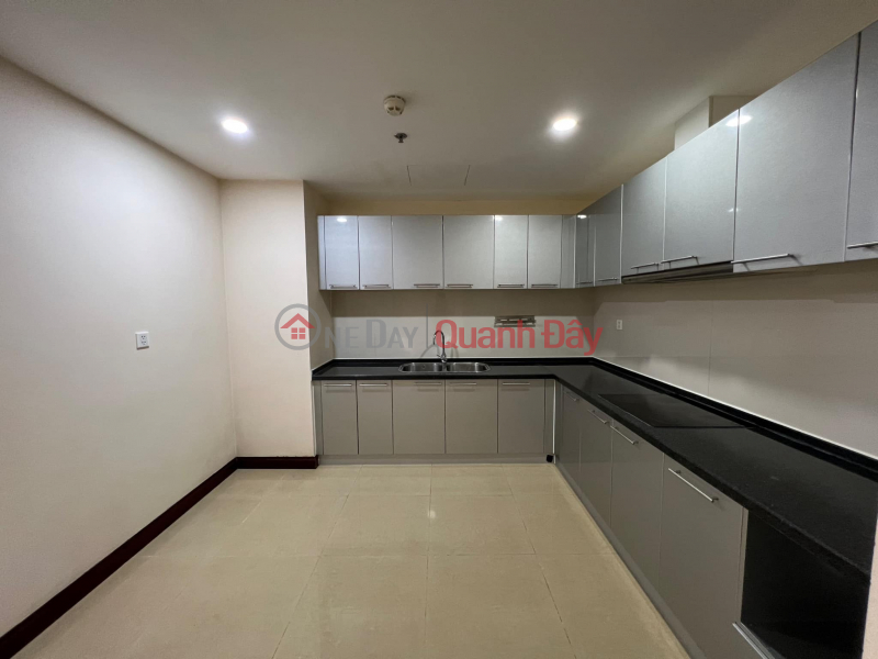 Property Search Vietnam | OneDay | Residential, Sales Listings, Royal City Apartment, Nguyen Trai Thanh Xuan, Beautiful house right at 158 m2, 3 bedrooms, 10 billion VND