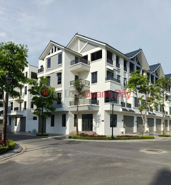 CORNER LOT 150M, 4 FLOORS, FRONTAGE 25M, SUMMER WIDE 8M, MOST BEAUTIFUL IN HINODE ROYAL PARK! Sales Listings