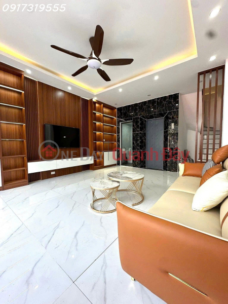 SIÊU PHẨM - NHÀ MỚI ĐẸP 5 TẦNG 35M2 - TÂY MỖ - FULL NỘI THẤT- 3 PHONG NGỦ- OTO QUA CỬA Niêm yết bán