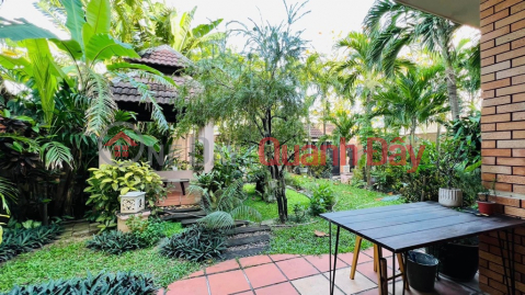Garden Villa for Sale in Son Tra District, Da Nang, Area 450m2, 2 Floors, Only 4X Billion _0