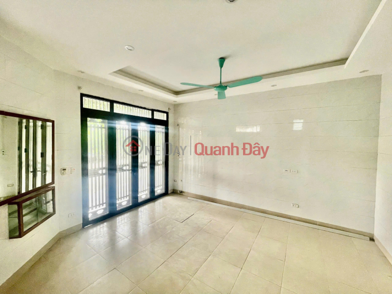 đ 15 Million/ month | Whole house for rent in Southwest Service area, usable area 170m2, open floor, elevator 15 million