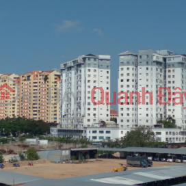 Apartment for sale on Nguyen Khoai Street, Ward 1, District 4. Private Red Book _0